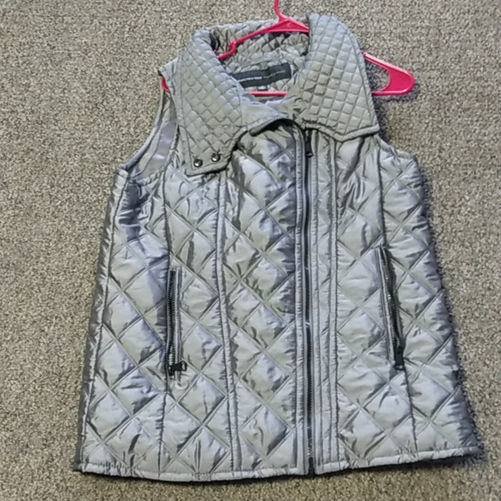 Really cute vest